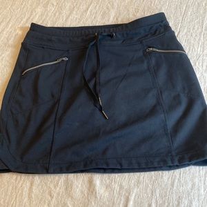 Athleta XS Black Skort Shorts